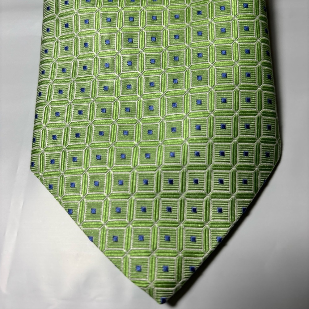 Brooks Brothers 346 Men's Pure Silk Tie Green with Blue Squares Made In USA - Picture 2 of 6